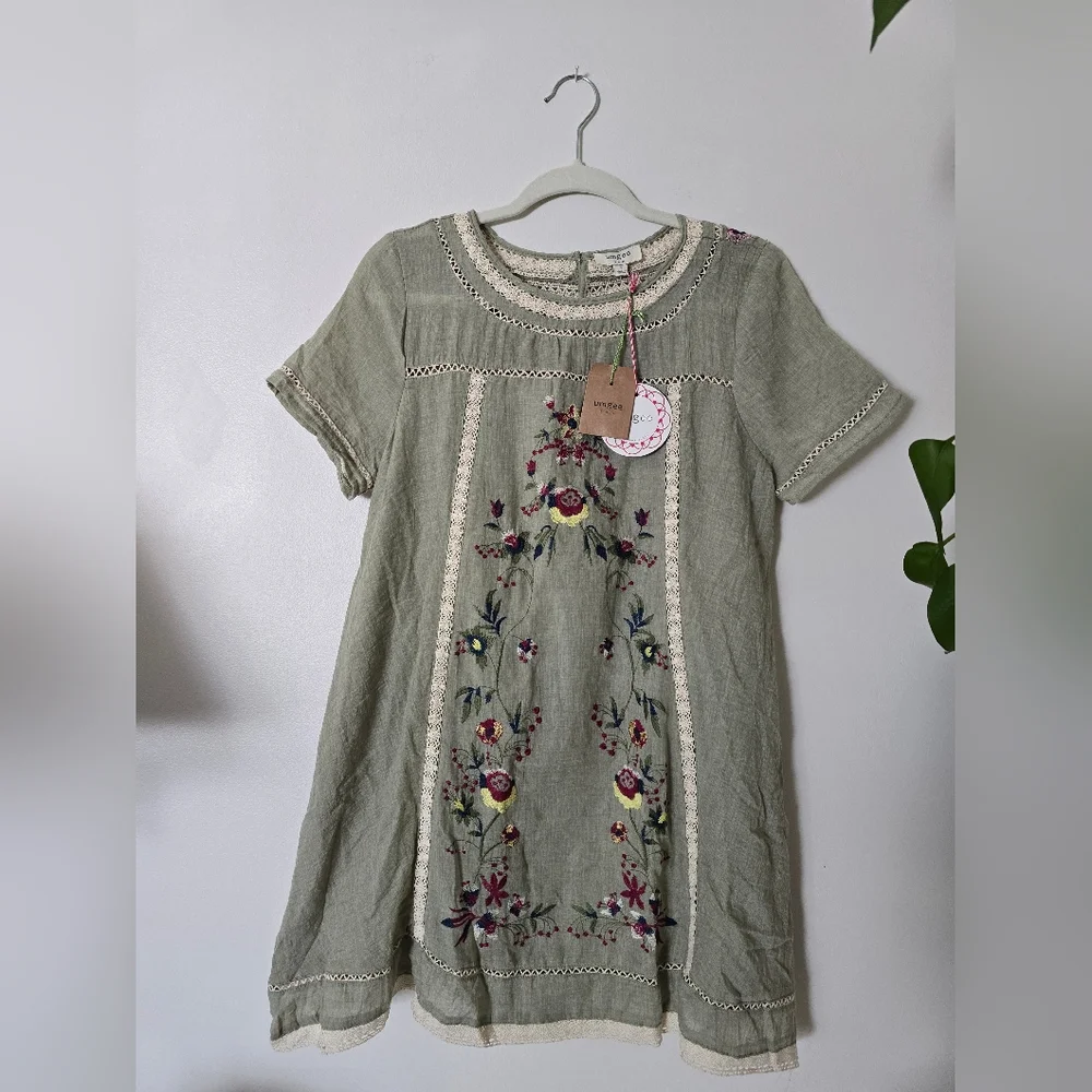 New Umgee Size Small Floral Embroidered Lightweight Lined Dress - Picture 1 of 8